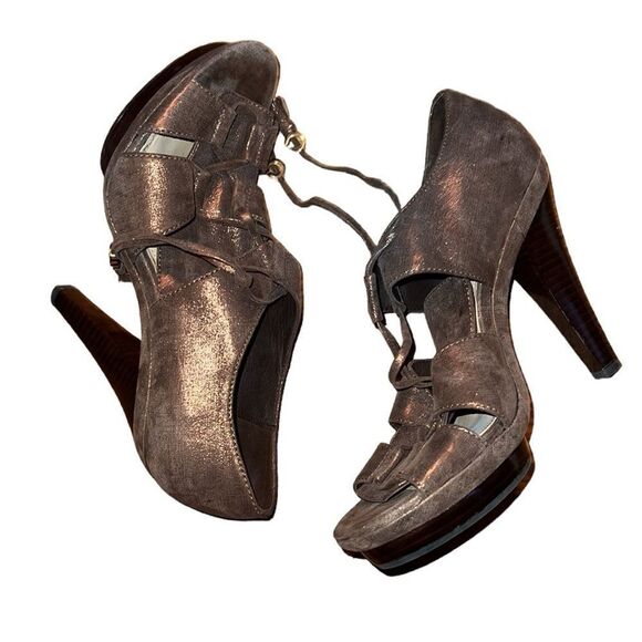 Coach Women's Brown Open-Toe Shoes - Picture 4 of 10